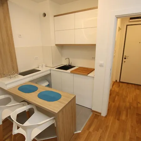 Riviera New Apartment, Parking 5 Eur Per Day Apartman Belgrade